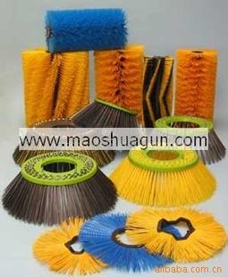 優(yōu)質(zhì)清潔工具采購(gòu)指南 掃路機(jī)、掃雪機(jī)毛刷及日用百貨精選